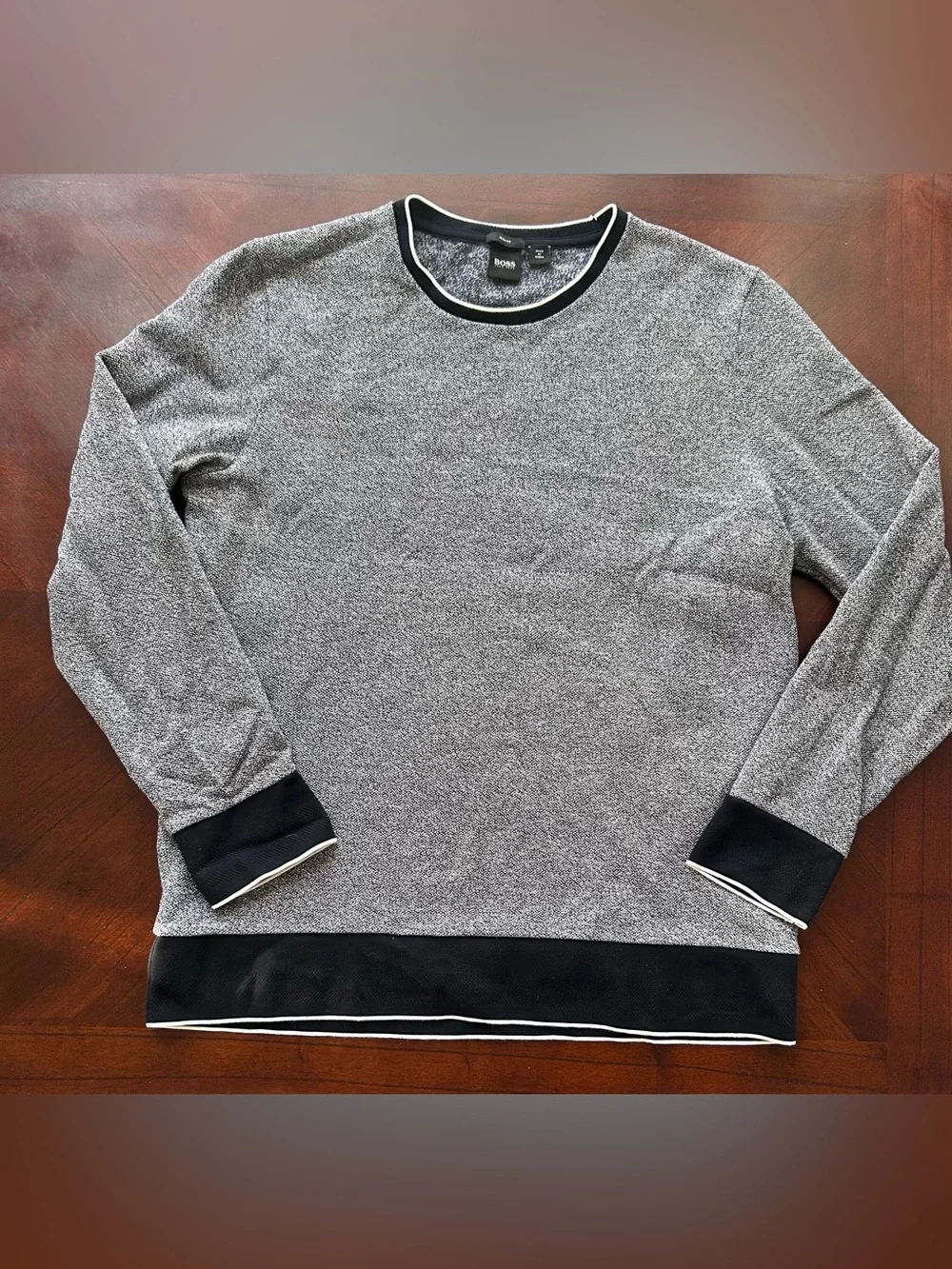 Hugo Boss Men's Grey Crewneck Sweater with Contrast Navy Trim size XXL SLIM FIT